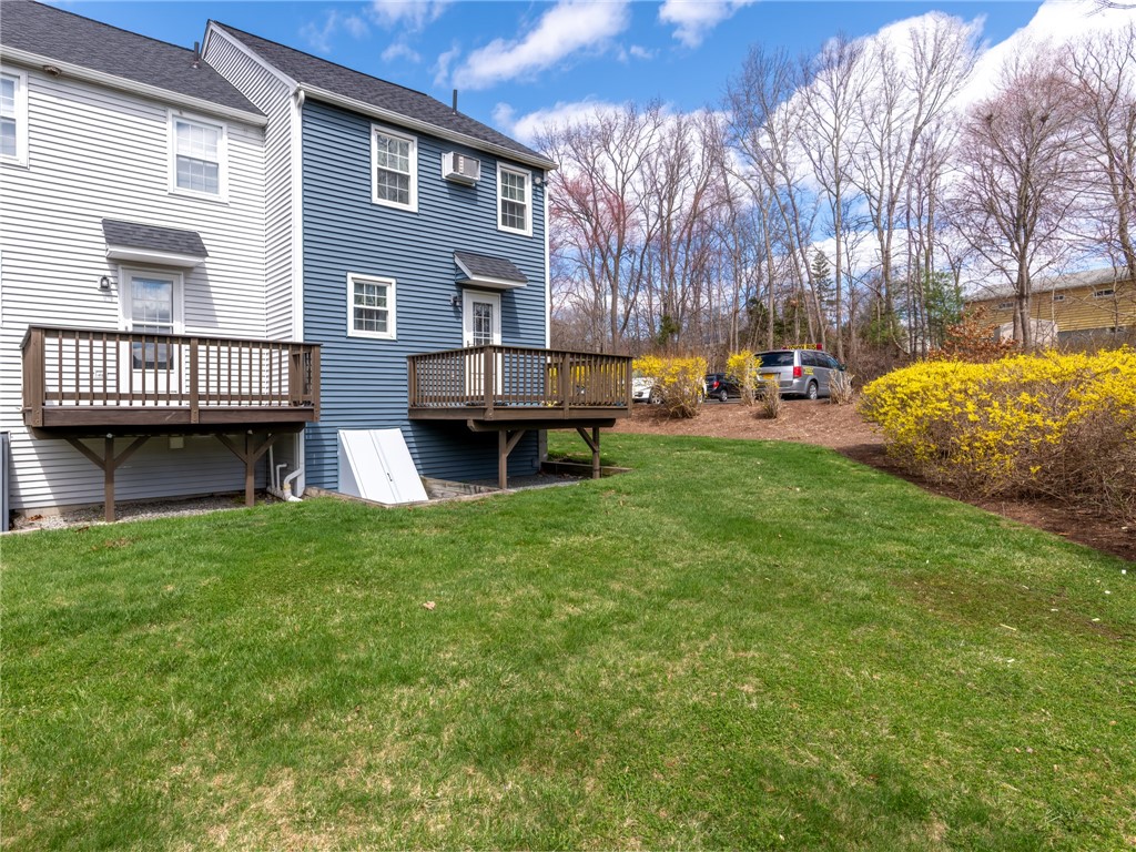 1175 Diamond Hill Road, Unit 305 Woonsocket, RI 02895 - Photo 24 of 27 Exterior rear