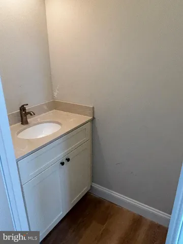 $2,800 | 4 Old Kings Highway West, Downingtown, PA 19335