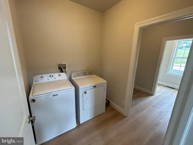 $2,800 | 4 Old Kings Highway West, Downingtown, PA 19335