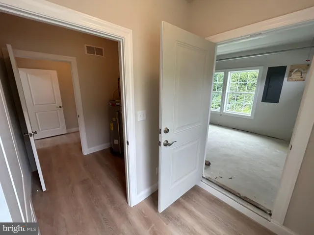 $2,800 | 4 Old Kings Highway West, Downingtown, PA 19335