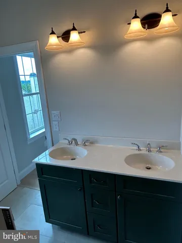 $2,800 | 4 Old Kings Highway West, Downingtown, PA 19335