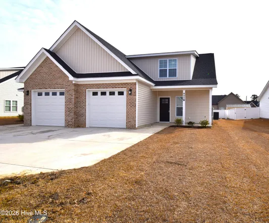 $1,800 | 825 Sarah Rebecca Drive, Unit B, Greenville, NC 27834