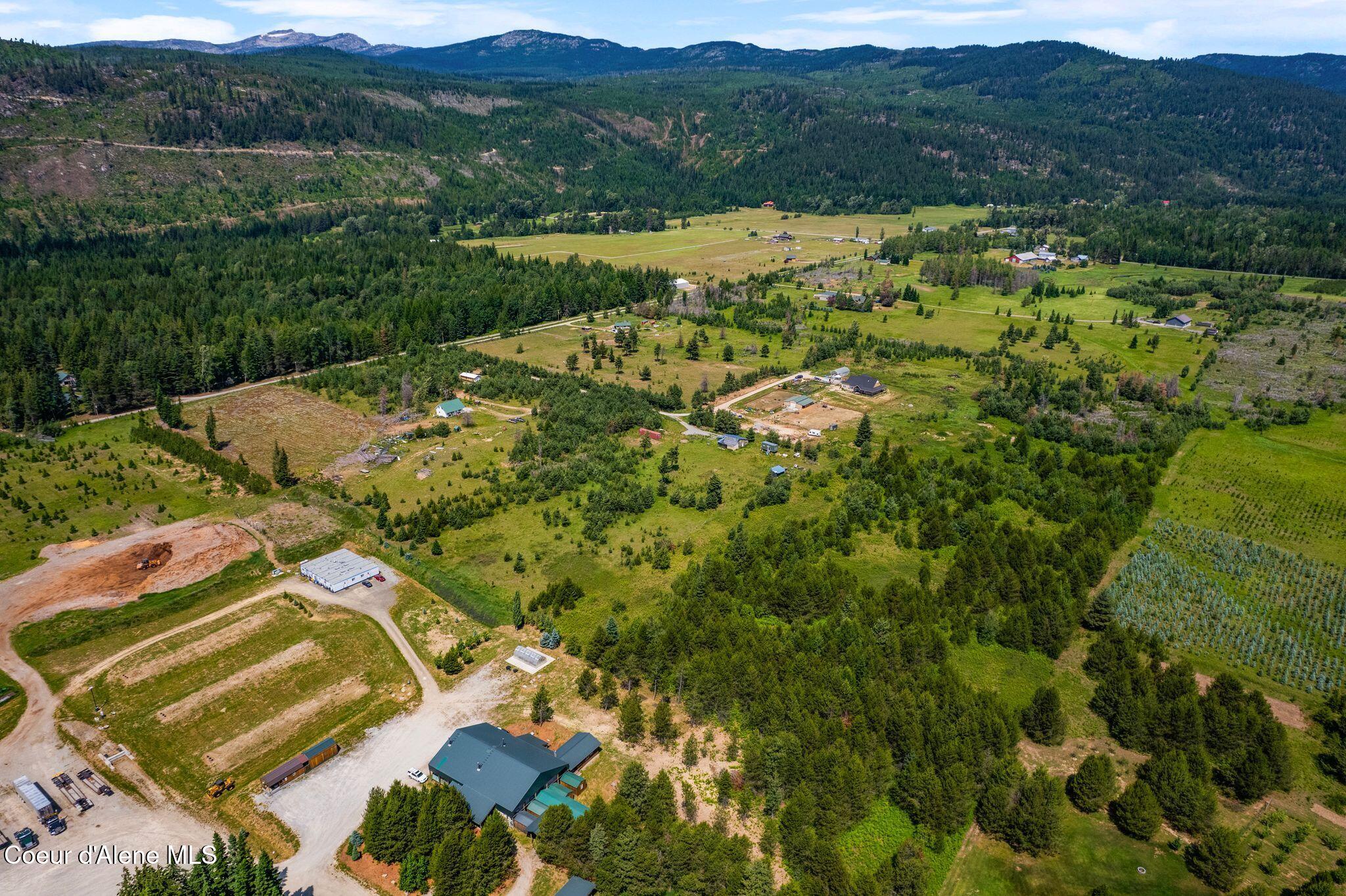 632 Cascade Lane Naples, ID 83847 - Photo 5 of 15 DJI_0619 12.56.11 PM