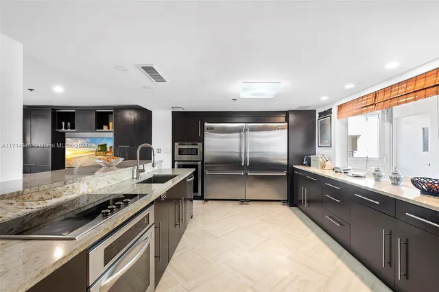 $4,600,000 | 2444 Fisher Island Drive, Unit 5404, Miami Beach, FL 33109