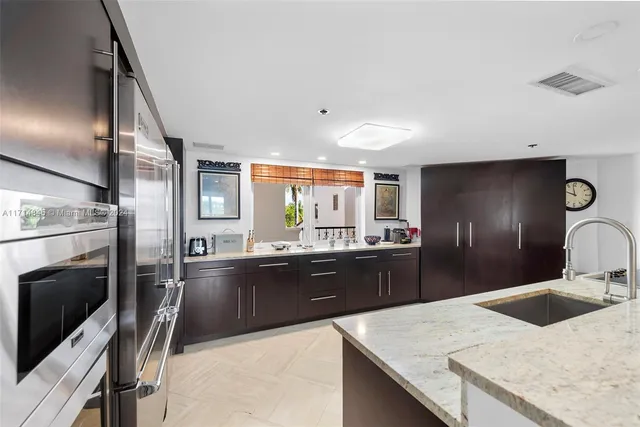 $4,600,000 | 2444 Fisher Island Drive, Unit 5404, Miami Beach, FL 33109