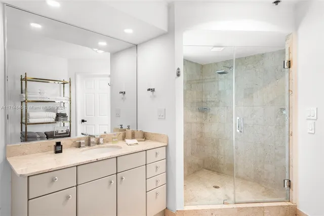 $4,600,000 | 2444 Fisher Island Drive, Unit 5404, Miami Beach, FL 33109