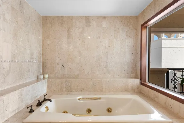 $4,600,000 | 2444 Fisher Island Drive, Unit 5404, Miami Beach, FL 33109