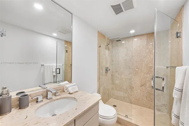 $4,600,000 | 2444 Fisher Island Drive, Unit 5404, Miami Beach, FL 33109