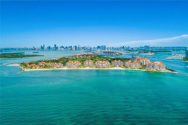 $4,600,000 | 2444 Fisher Island Drive, Unit 5404, Miami Beach, FL 33109
