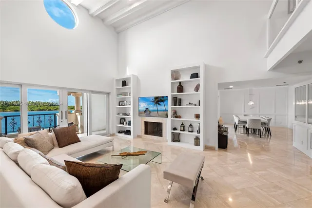 $4,600,000 | 2444 Fisher Island Drive, Unit 5404, Miami Beach, FL 33109