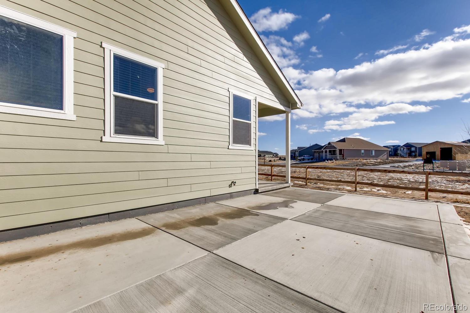 5762 Desert Inn Loop Elizabeth, CO 80107 - Photo 23 of 28 Gallery Image 23