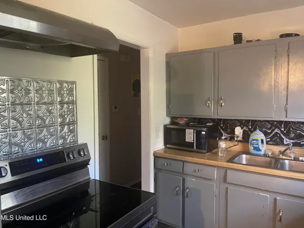 $80,000 | 2745 Marydale Drive, Jackson, MS 39212