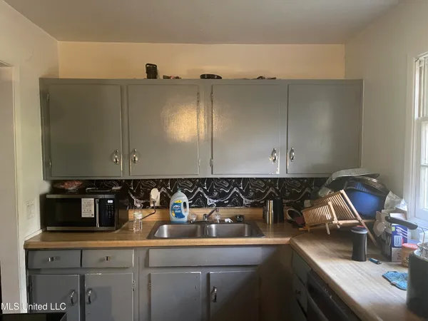 $80,000 | 2745 Marydale Drive, Jackson, MS 39212