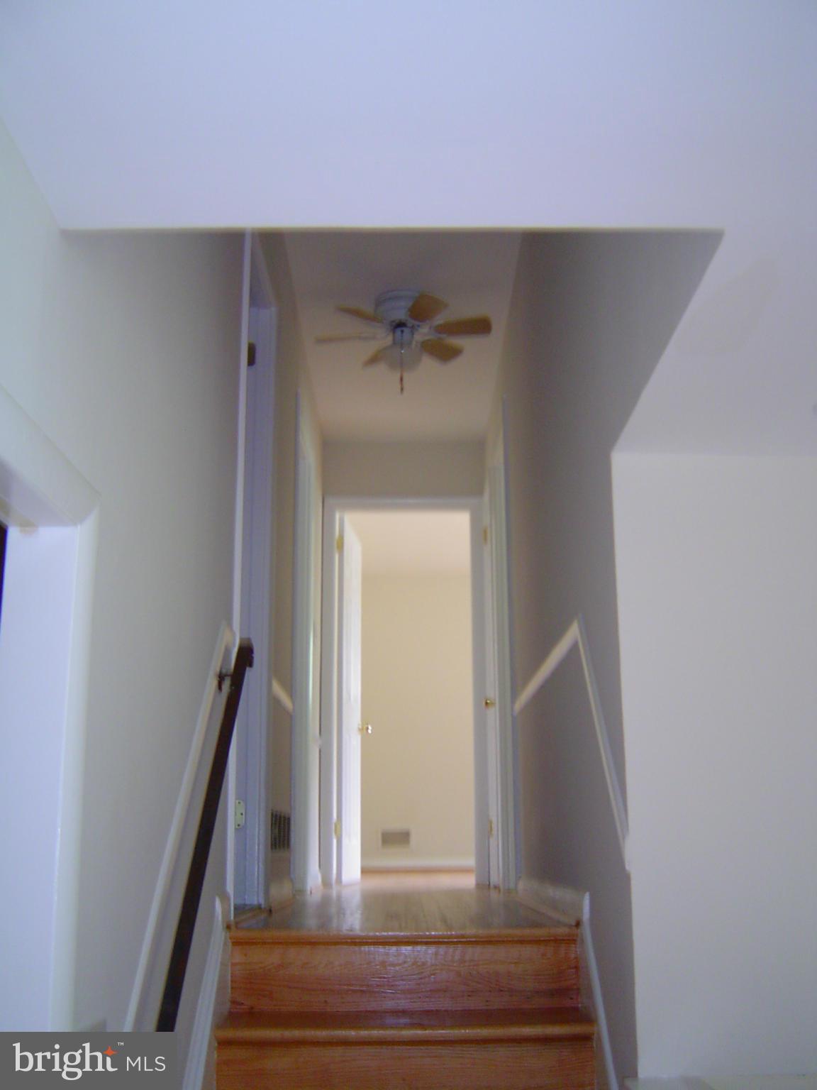 2634 Melba Road Ellicott City, MD 21042 - Photo 12 of 29 Hallway