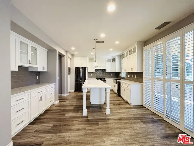 $6,995 | 4701 Luna Court, Calabasas, CA 91302