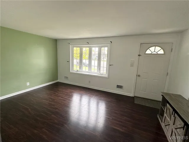 $2,000 | 6 Miami Parkway, Cheektowaga, NY 14225