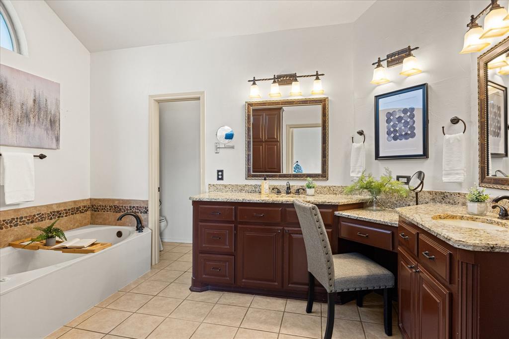 3501 Trinity Lane Plano, TX 75075 - Photo 17 of 31