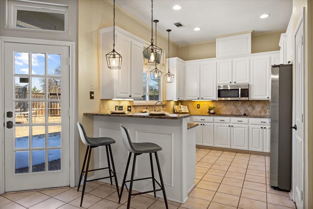 3501 Trinity Lane Plano, TX 75075 - Photo 8 of 31