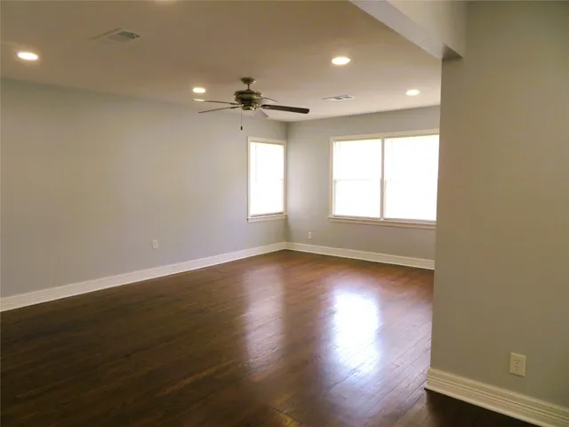 $395,000 | 1103 Jocelyn Street, Houston, TX 77023