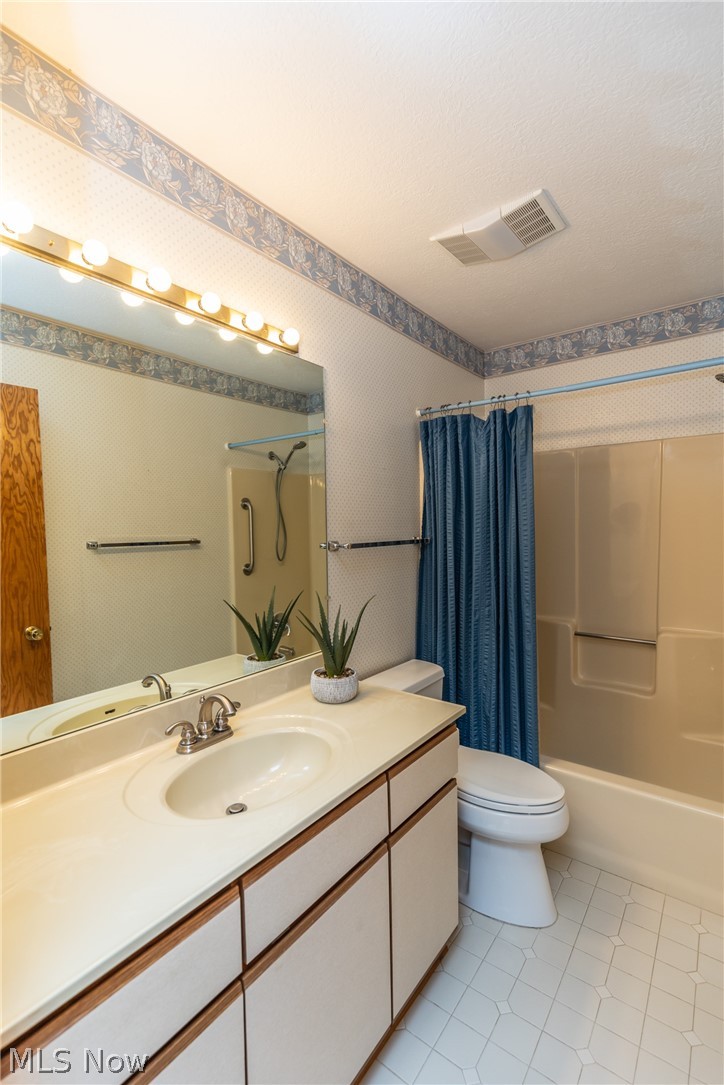1448 Loop Road Kent, OH 44240 - Photo 31 of 35 Gallery Image 31
