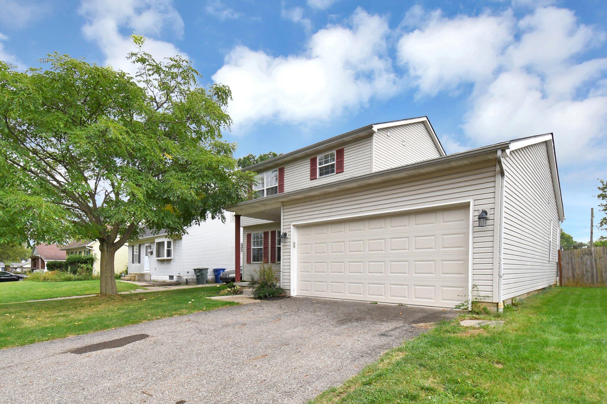 1701 Ward Road Columbus, OH 43224 - Photo 3 of 31
