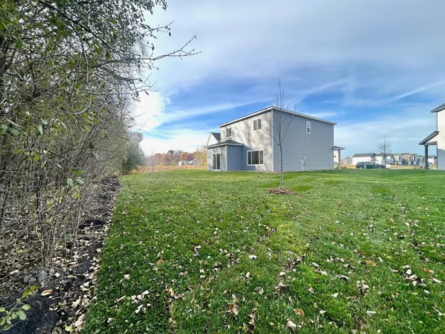 $424,900 | 15911 Finale Court North, Hugo, MN 55038