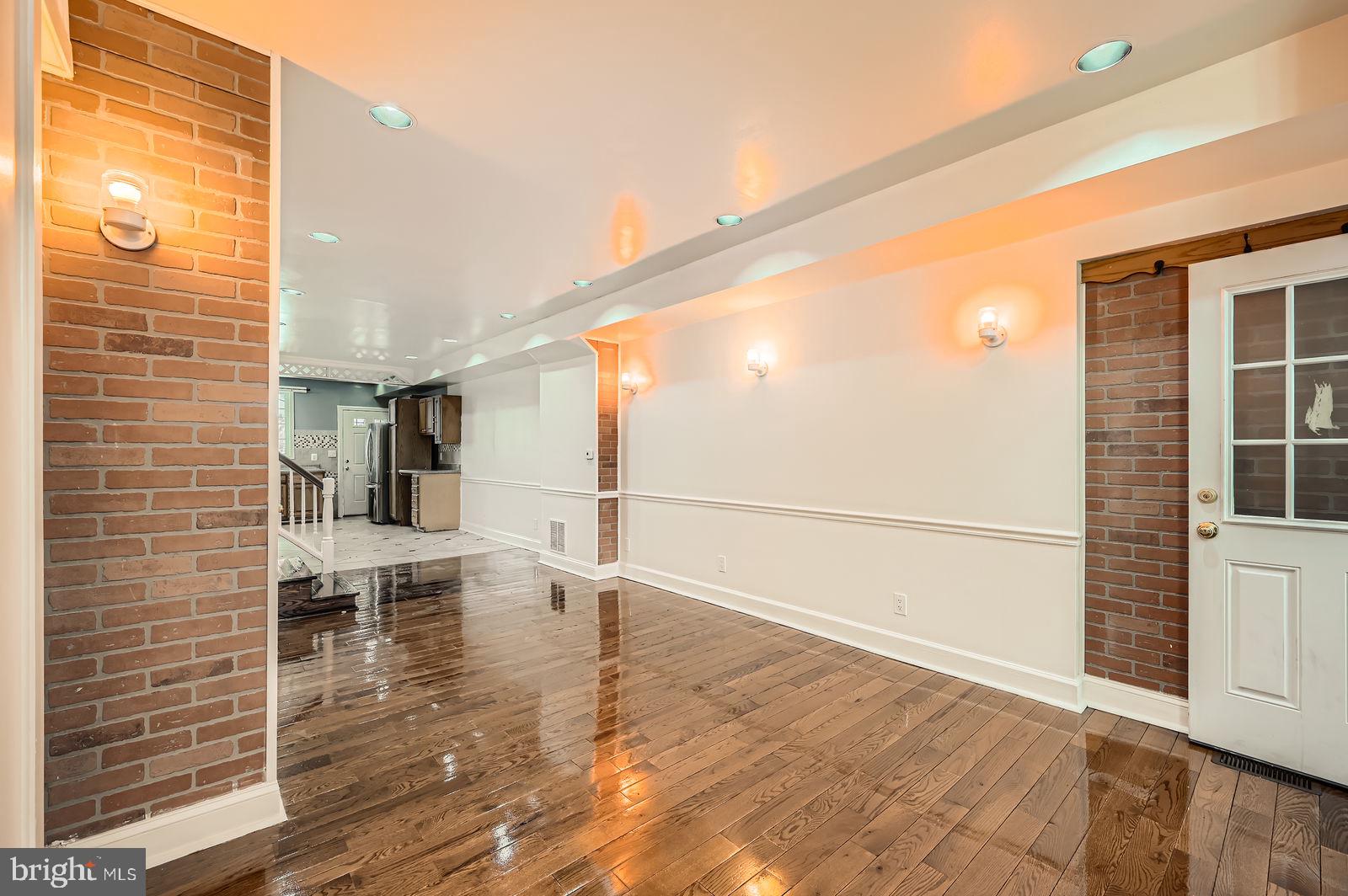 2015 East North Avenue Baltimore, MD 21213 - Photo 5 of 34 a view of an entryway of the house