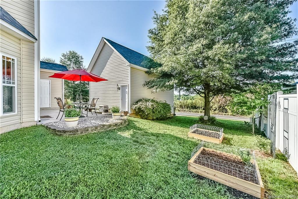 8931 Washam Potts Road Cornelius, NC 28031 - Photo 23 of 24 Gallery Image 23