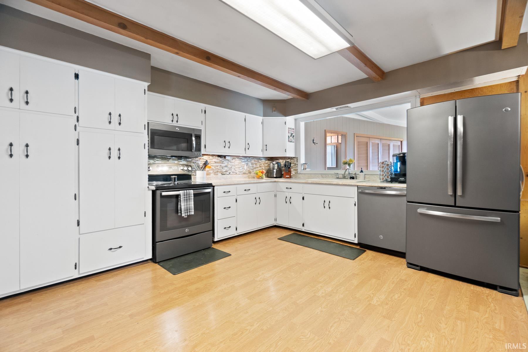 2552 Hunts Lane Fort Wayne, IN 46819 - Photo 18 of 36 Gallery Image 18