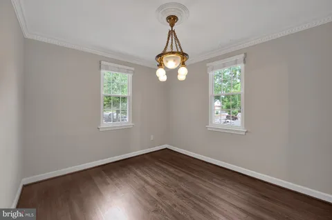 $385,000 | 6 Ashby Street, Unit C, Alexandria, VA 22305