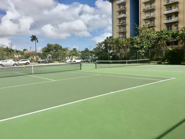 a view of a tennis court