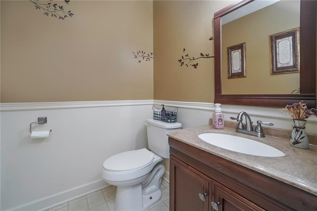 926 Etna Circle McKees Rocks, PA 15136 - Photo 7 of 20 Gallery Image 7