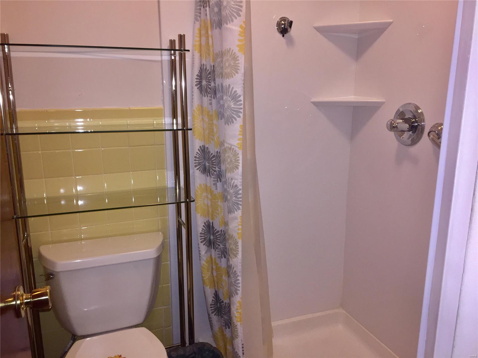 814 South Maple Brighton, IL 62012 - Photo 12 of 21 Gallery Image 12