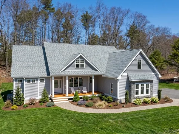 $969,900 | 558 Haynes Street, Sturbridge, MA 01566