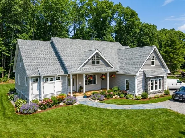 $969,900 | 558 Haynes Street, Sturbridge, MA 01566