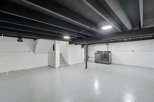 $439,900 | 703 North Whitcomb Drive, Palatine, IL 60074