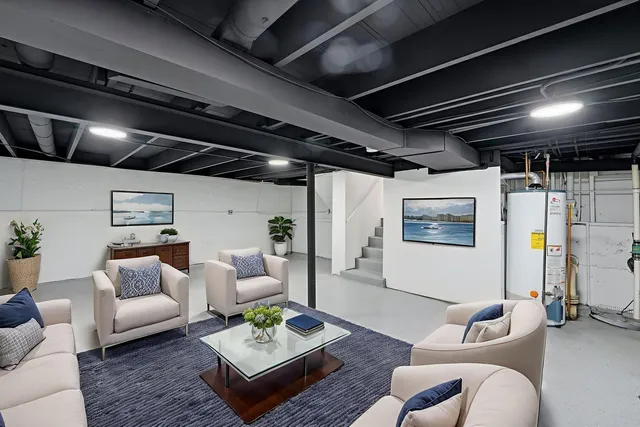 $439,900 | 703 North Whitcomb Drive, Palatine, IL 60074