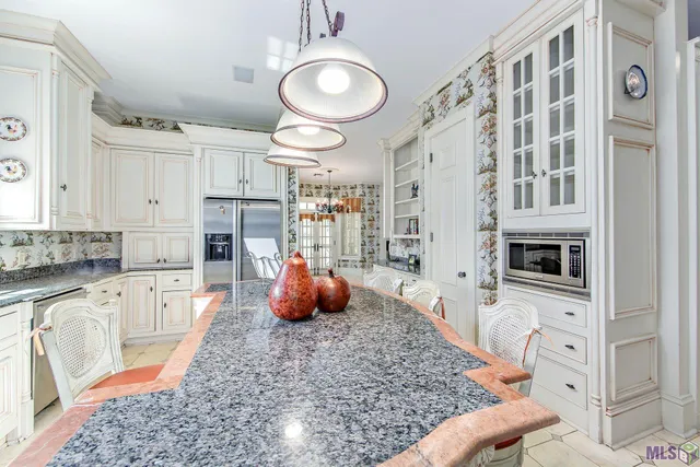 $1,250,000 | 3752-3762 Highway 311, Houma, LA 70360