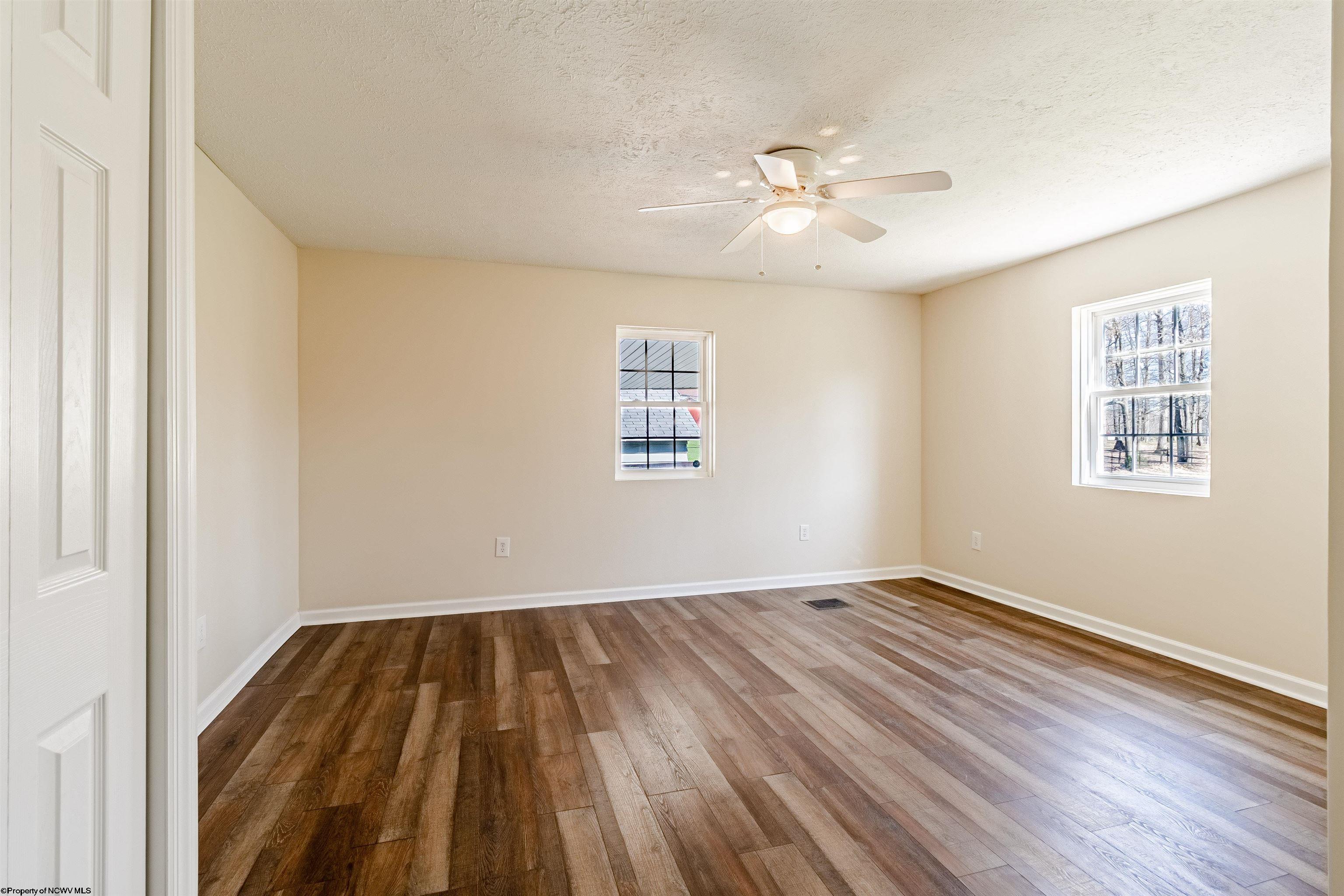 262 Kelly Road Morgantown, WV 26508 - Photo 11 of 25 Gallery Image 11