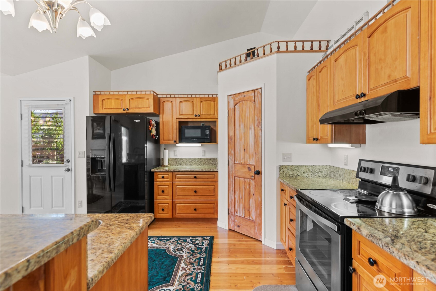 1010 Crest Loop Entiat, WA 98822 - Photo 19 of 35