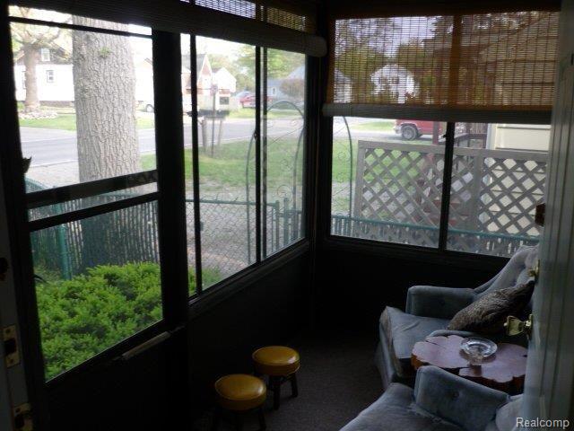 3359 Frembes Road Waterford, MI 48329 - Photo 9 of 11 P1010808