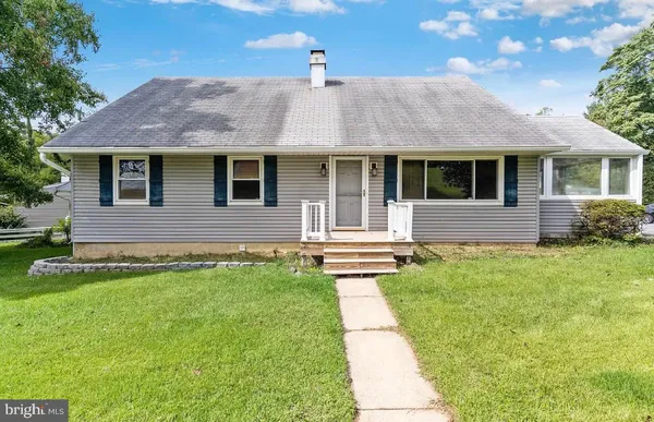 $2,850 | 438 Bloomsbury Avenue, Baltimore, MD 21228