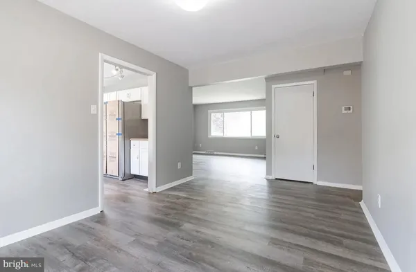 $2,850 | 438 Bloomsbury Avenue, Baltimore, MD 21228