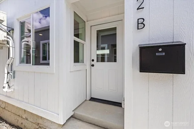 $1,955,600 | 1912-1918 West Buckeye Avenue, Spokane, WA 99205