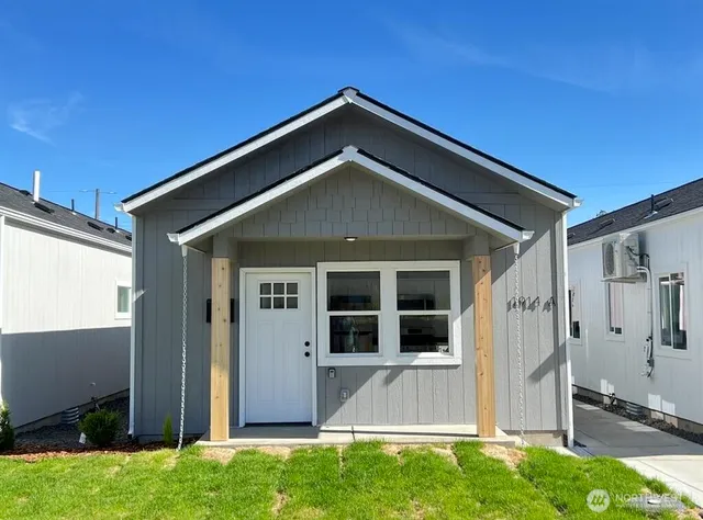 $1,955,600 | 1912-1918 West Buckeye Avenue, Spokane, WA 99205