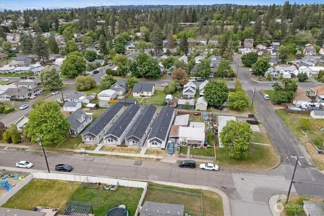 $1,955,600 | 1912-1918 West Buckeye Avenue, Spokane, WA 99205