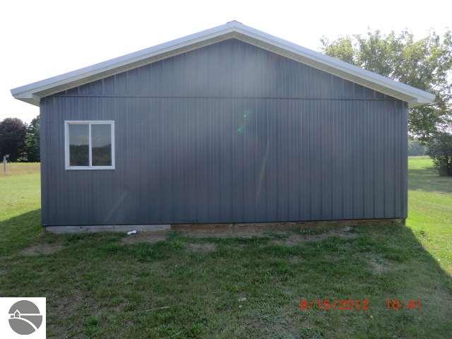 4542 East Alpine Road Cedar, MI 49621 - Photo 24 of 25 1738363-23.JPG