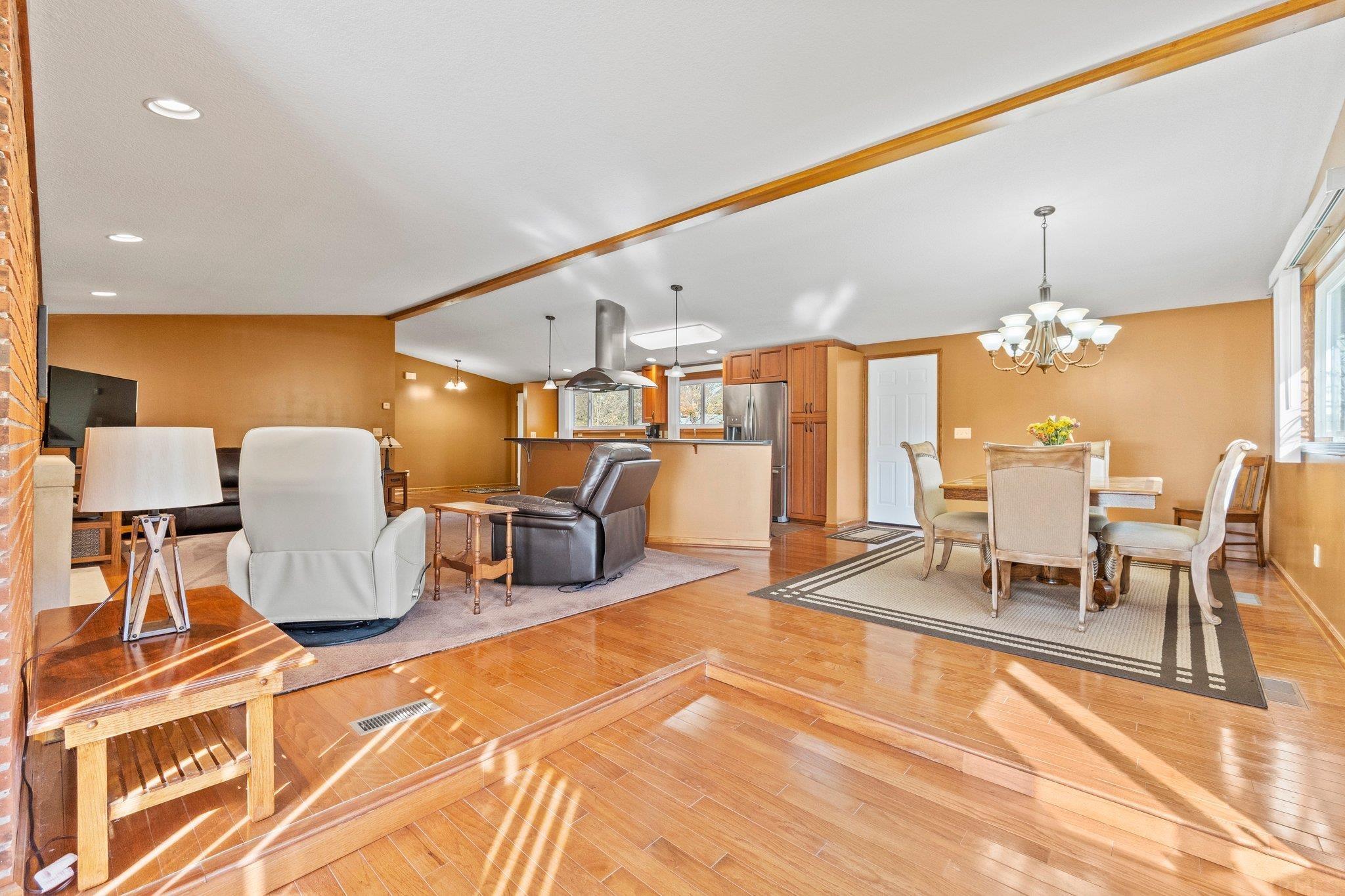 4902 Stratford Road Fort Wayne, IN 46807 - Photo 12 of 36