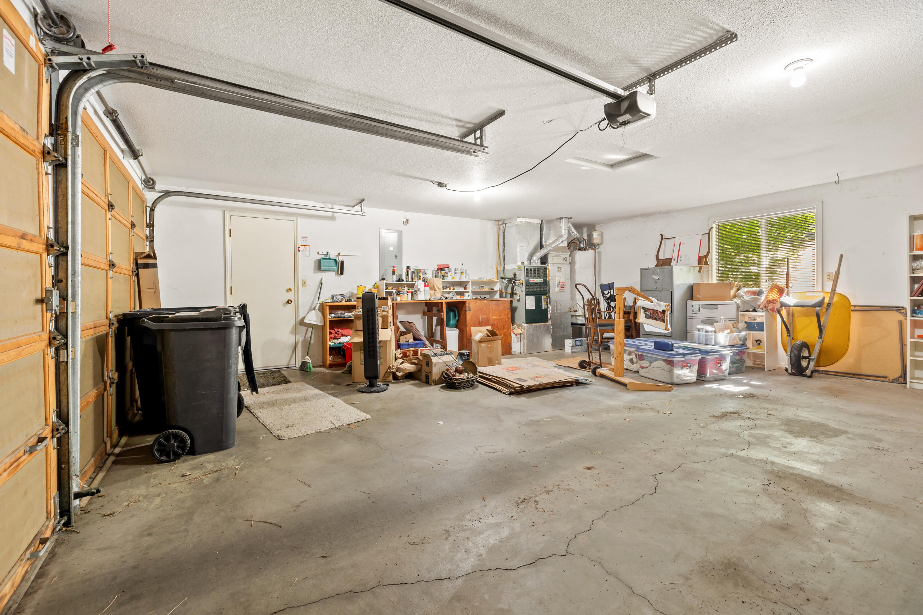 20418 Whistle Punk Road Bend, OR 97702 - Photo 24 of 43 43-print-Riley Visuals-43