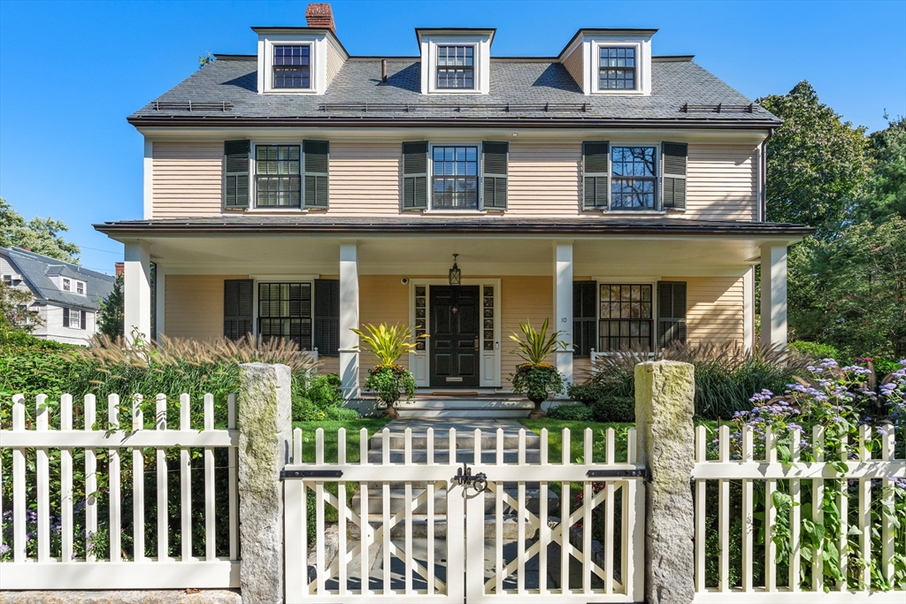 10 Appleton Street Cambridge, MA 02138 - Photo 2 of 14 Gallery Image 2